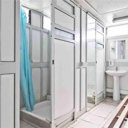 Отель Cozy Lisbon Marina Sleepaboard - Sail Away Экстерьер фото